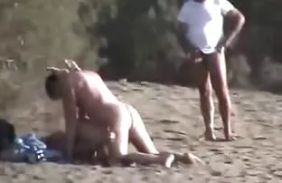 XXX هیجان زده سوپر کونهای بزرگ شی خوشحال بود با شریک زندگی خود را