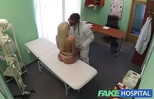 XXX گسترش نان من باسن بزرگ سکس با دسته