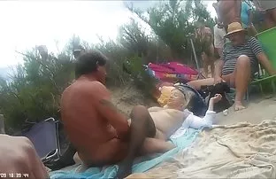XXX سرور تپل, مادربزرگ دانلود کونهای بزرگ