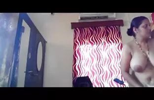 XXX 18 ساله ورزش را دوست دارد به مکیدن کون بزرگ وسکسی و لیس توپ