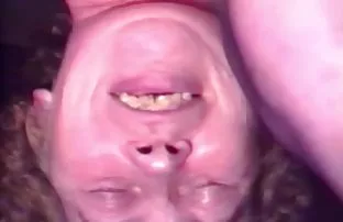 XXX ورزش را دوست سکس زنان کون بزرگ دارد به مکیدن دو را و کون