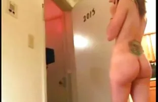 XXX رابطه جنسی با یک زن جوان فیلم سکسی کردن کون بزرگ زیبا سبزه